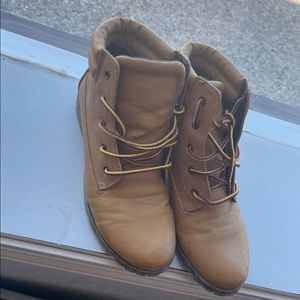 Timber land look alikes boots